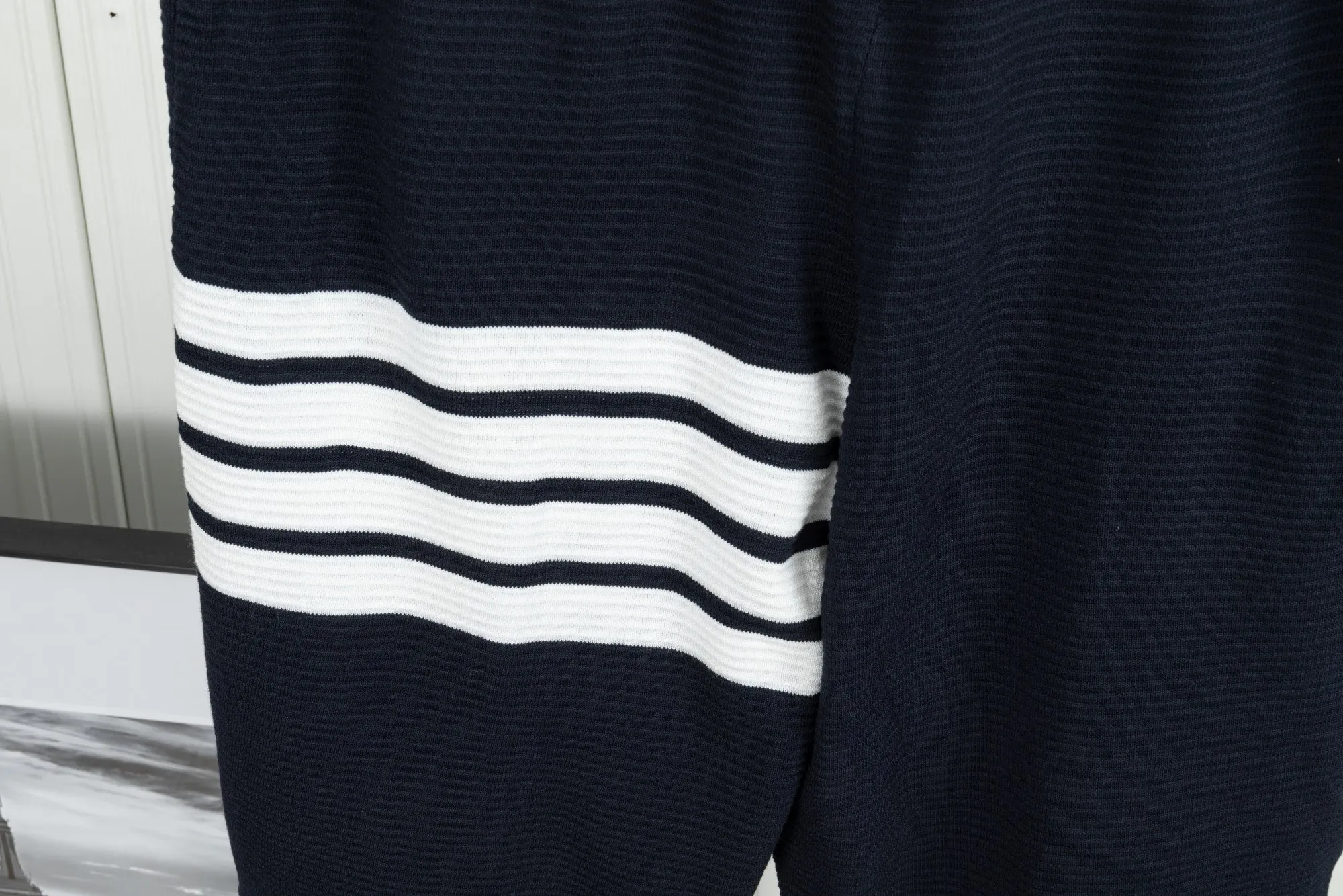 𝑻𝒉𝒐𝒎 𝑩𝒓𝒐𝒘𝒏𝒆 Classic 𝑻𝒉𝒐𝒎 𝑩𝒓𝒐𝒘𝒏𝒆 . Classic ， ， ， Same Style Same Style TB + + ：Gray Navy Blue ：1/2/3/4